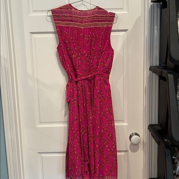 Diane Von Furstenberg silk Fuchsia wrap Floral Midi Dress size 8 - Picture 4 of 7
